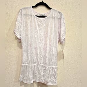 Ladies Blouse, Medium